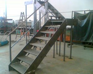 escaleras de acero